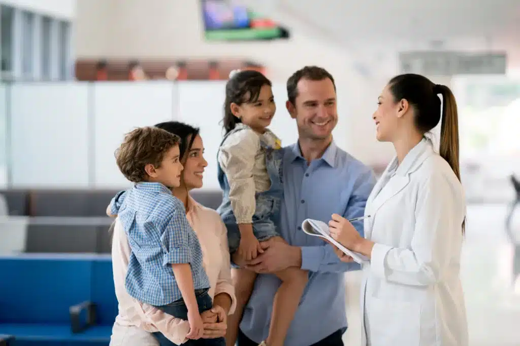 Nevada Benefits Health Insurance Family Visiting doctor LasVegas Nevada - Short Term Medical Coverage