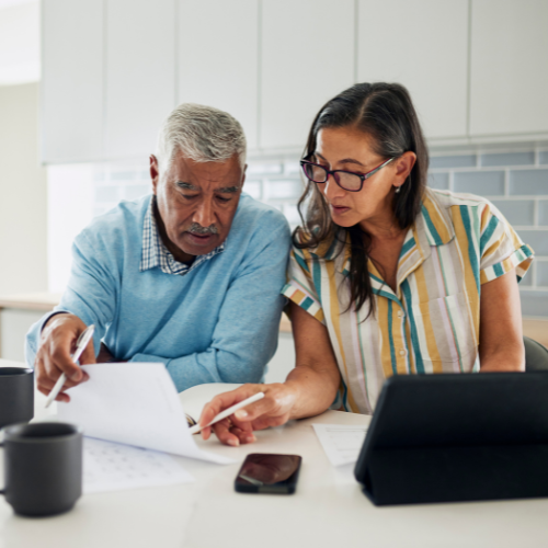nevada couple reviewing advantage and supplement options